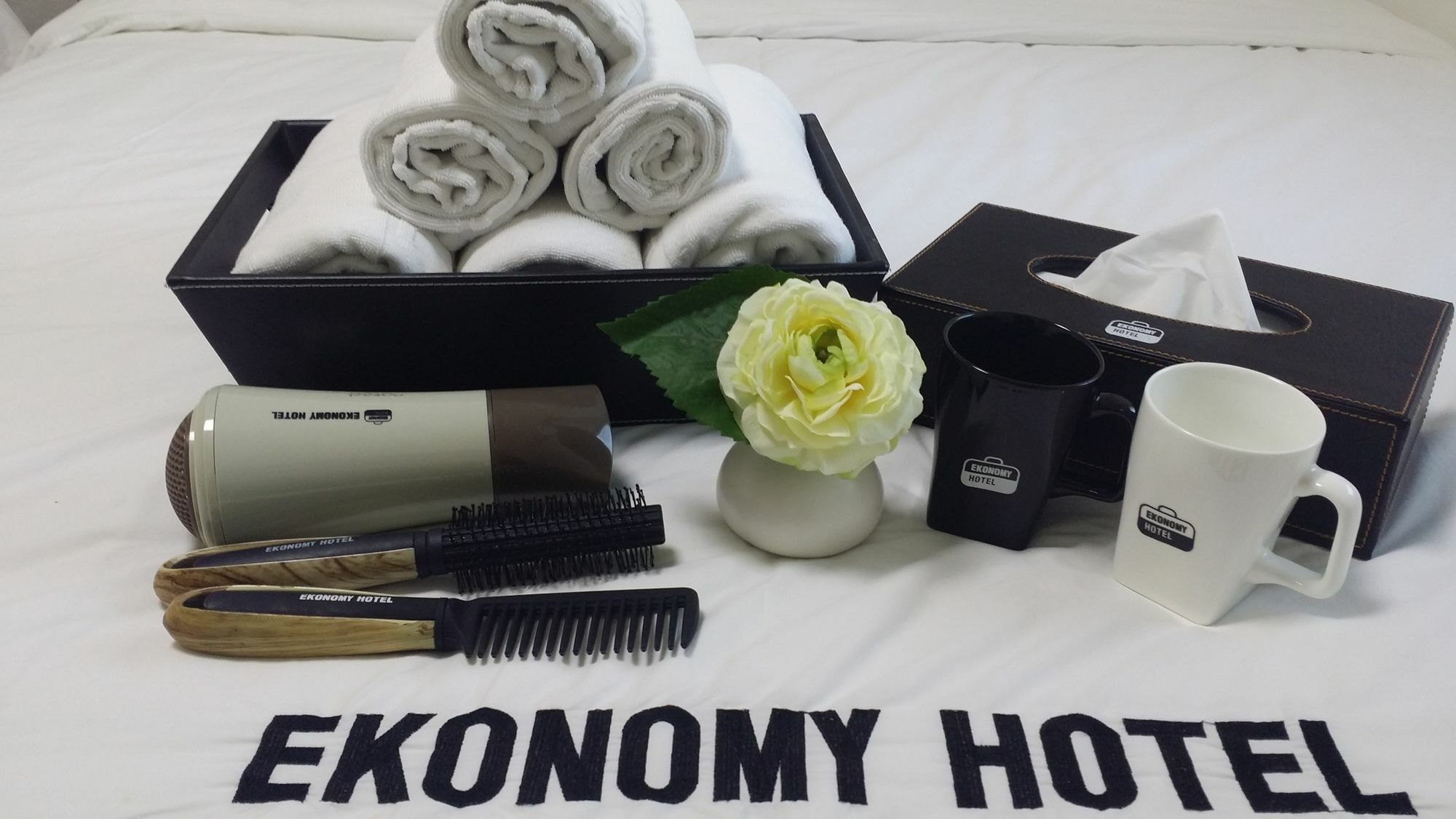 Ekonomy Haeundae Hostel Пусан Екстер'єр фото